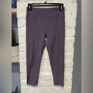 Z by Zella - 3/4 Length Ribbed Leggings‎ - Size XL (14/16) Girls